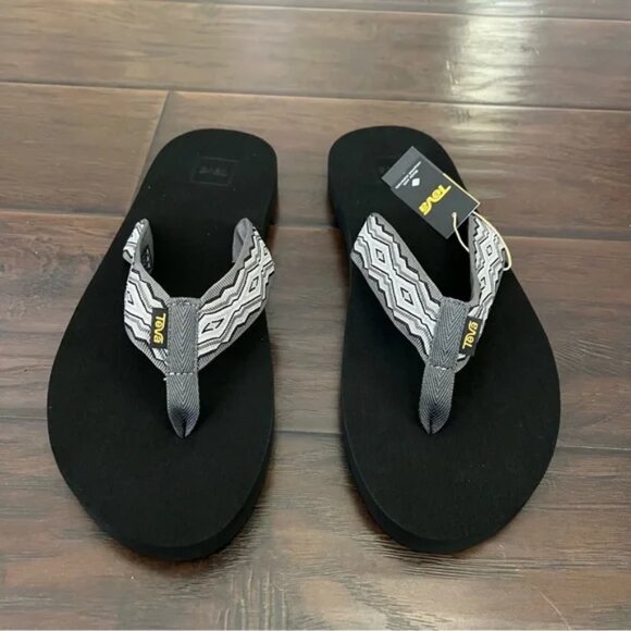 Teva Mush 2 New with Bag men’s lightweight flip flop sandals size 12